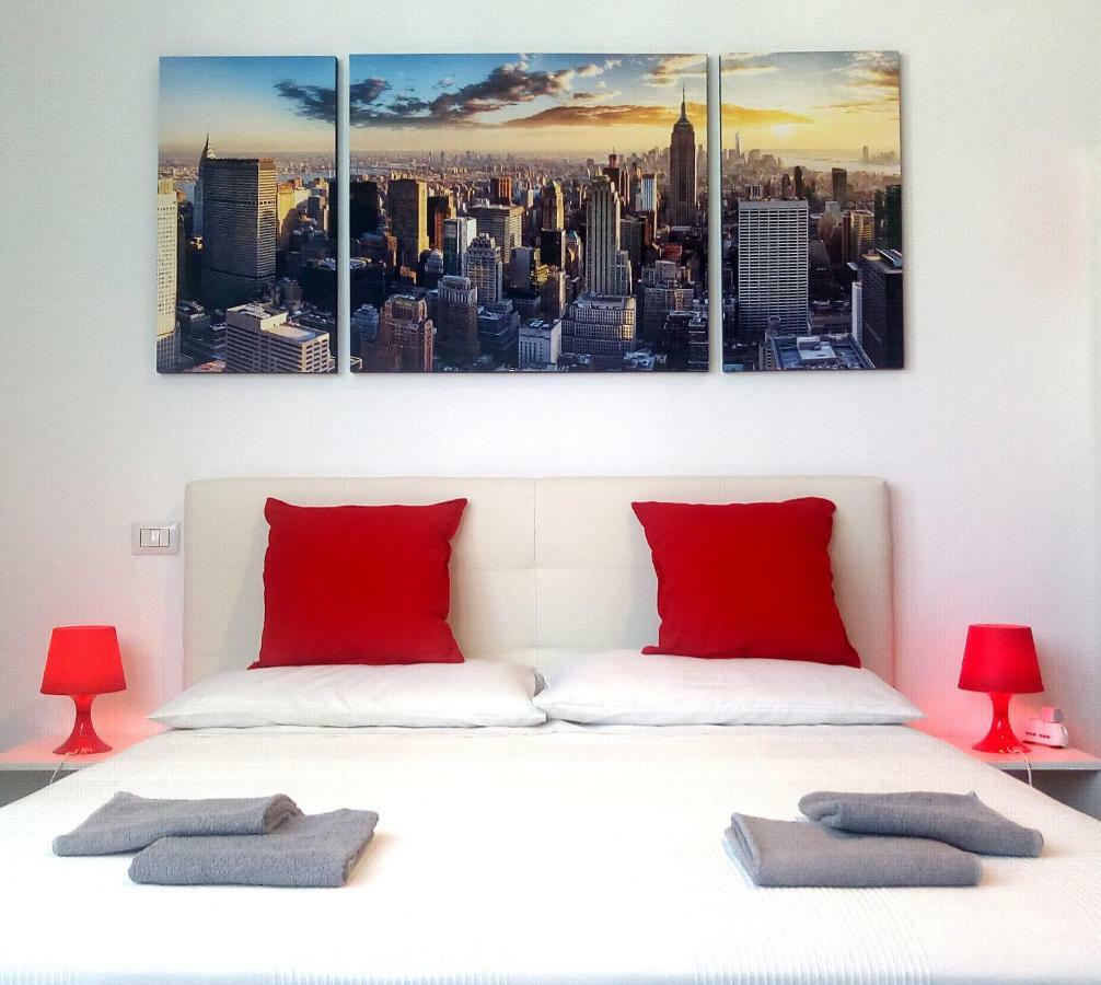 מילאנו Panoramic Plaza Apartment -Loreto 1 מראה חיצוני תמונה